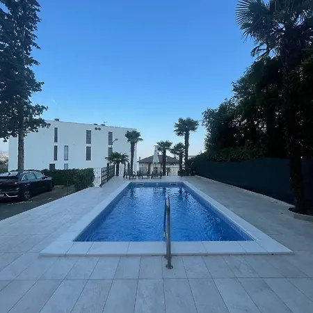 Apartment Mare Opatija